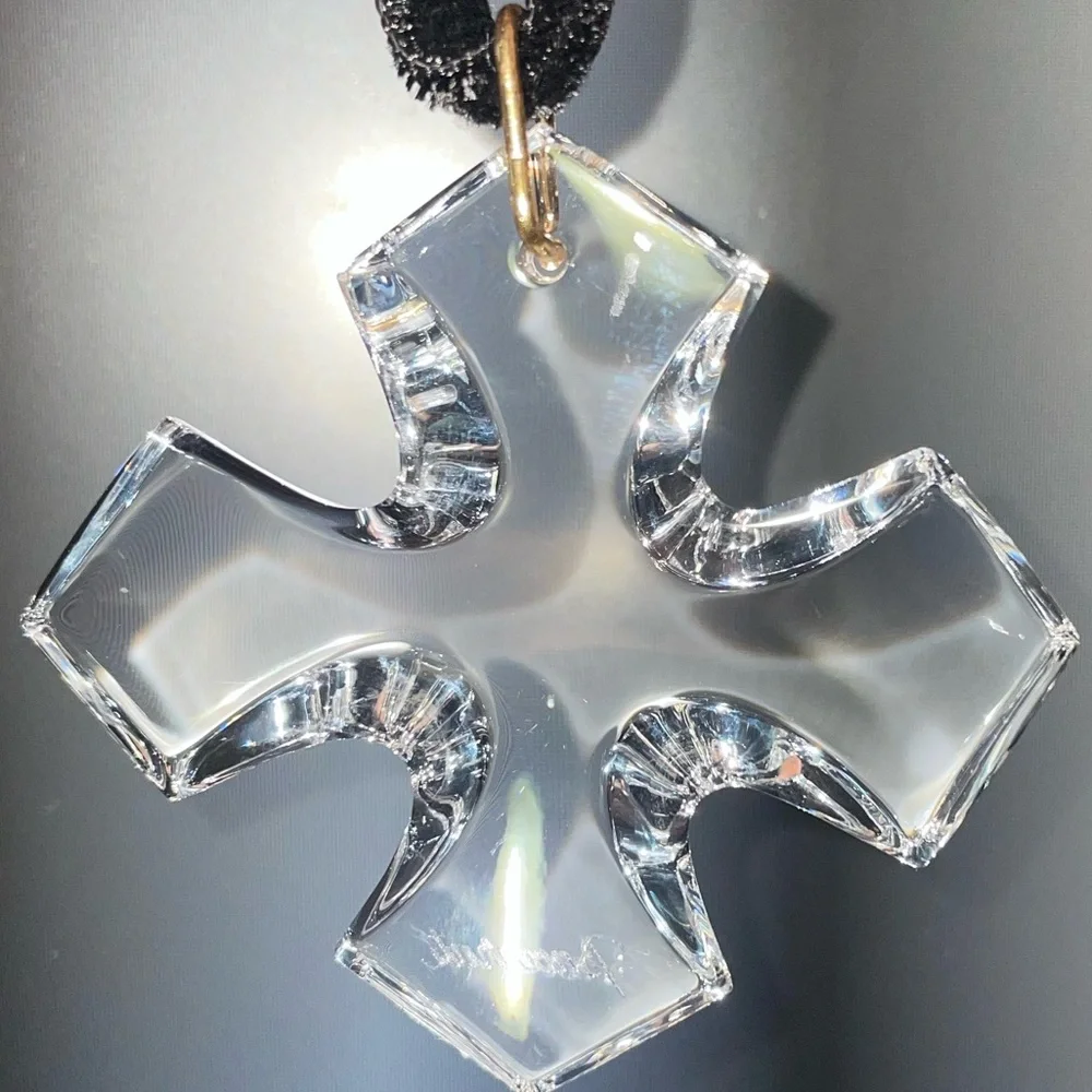 Baccarat Clear Crystal Cross Shaped Necklace‎ with Gold
